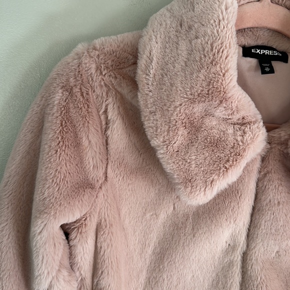 Express Faux Fur Jacket - Pink - XS - Picture 8 of 15